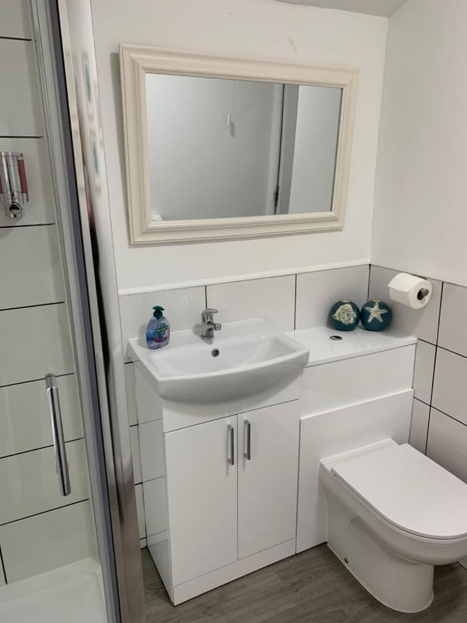 Platform Avenues Apartment 2 With Free Street Parking Kingston upon Hull Exteriér fotografie